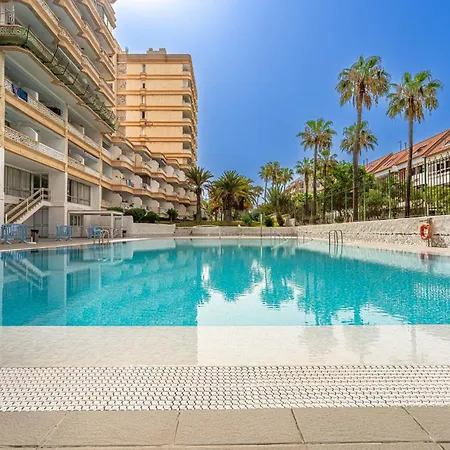 Modern Renovated With Terrace In Playa De Americas 아파트 플라야데라스아메리카스