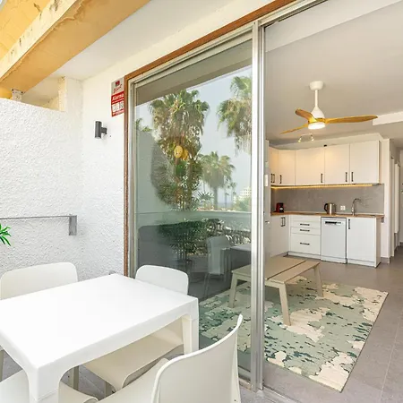 Modern Renovated With Terrace In Playa De Americas Appartement Playa de las Américas