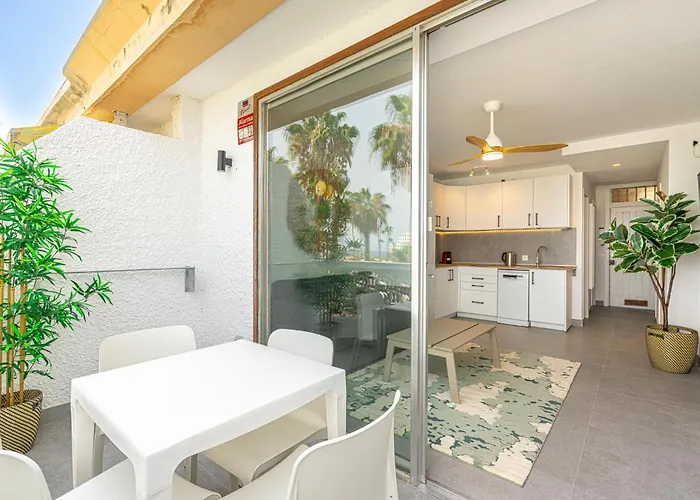 Modern Renovated With Terrace In Playa De Americas Appartement Playa de las Américas